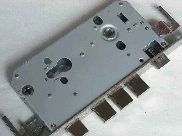 广灵24小时上门开锁公司